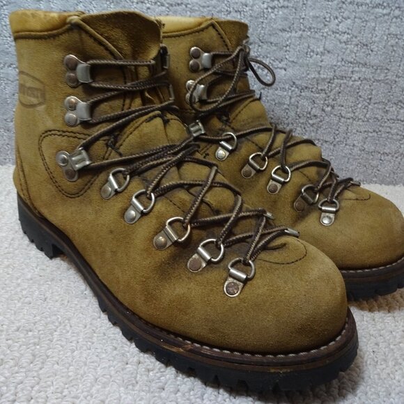 VTG 80’s Dunham Size 8.5 Leather Brown Vibram Sole Hiking Boots Made In USA 6054